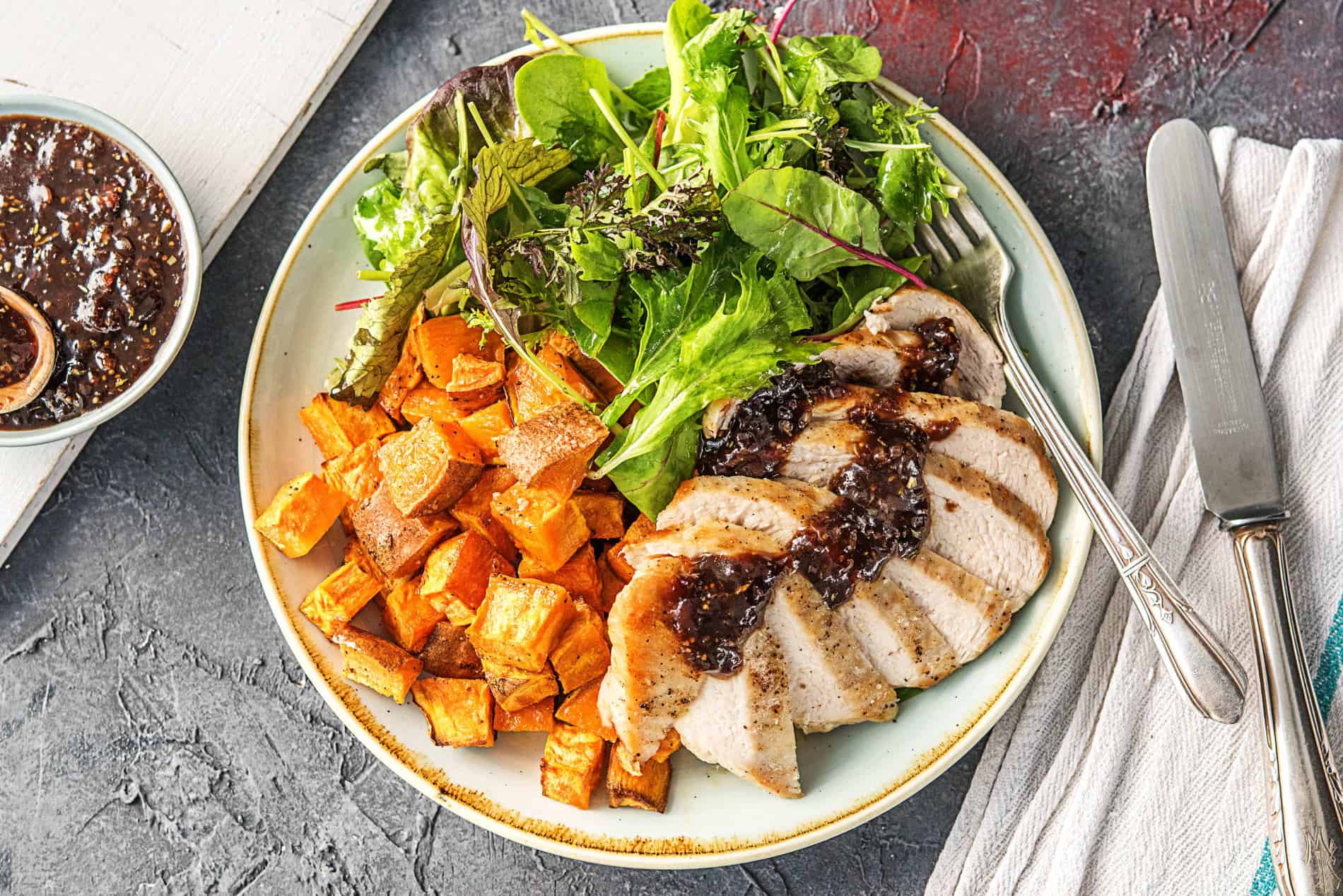 Review: Hello Fresh Dinner to Lunch Meals | Themealkitcomparison.com