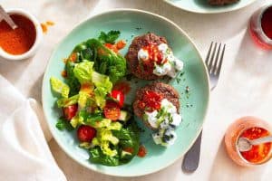 LAMB SALAD WITH CUCUMBER YOGURT